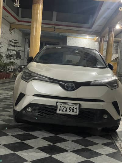 Toyota C-HR 2024