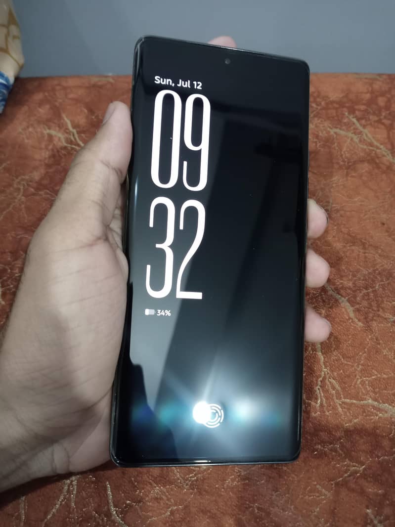 Tecno CAMON 40 Pro 1