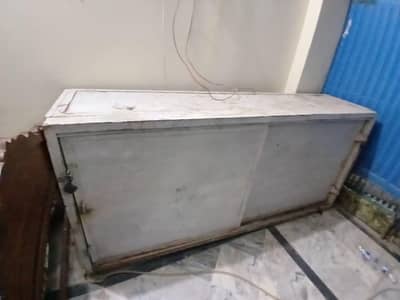 storage counter