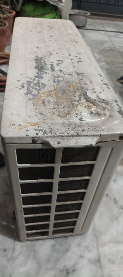 only outdoor ok working condition