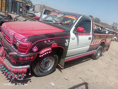 Toyota Hilux 2003