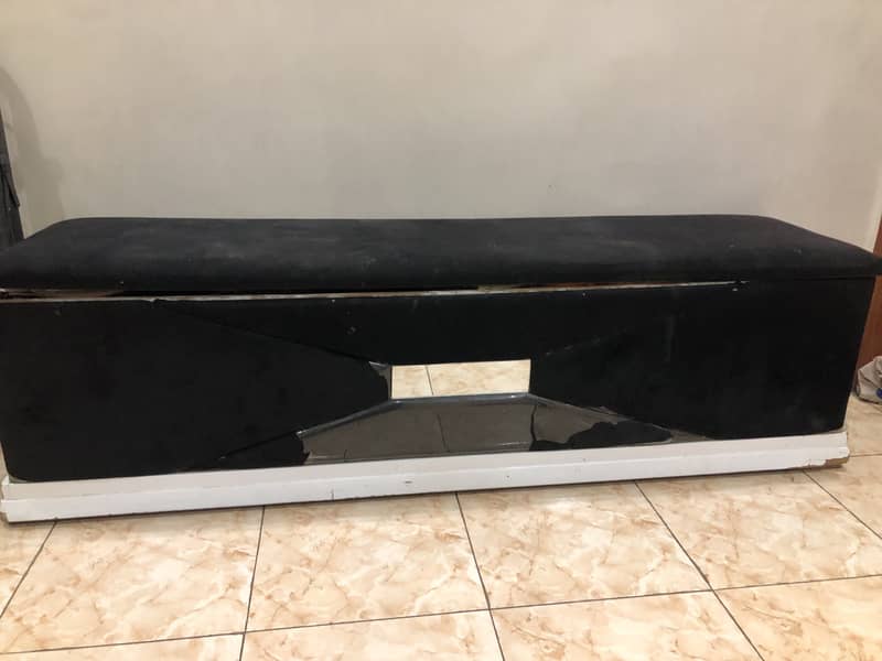 Furniture 4