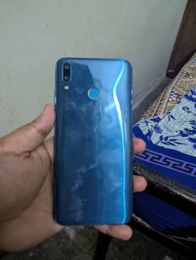 Huawei Y9