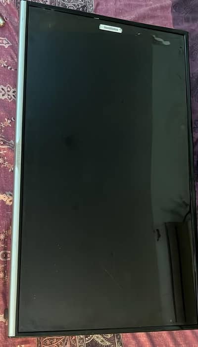 Samsung 39 Inches LCD TV