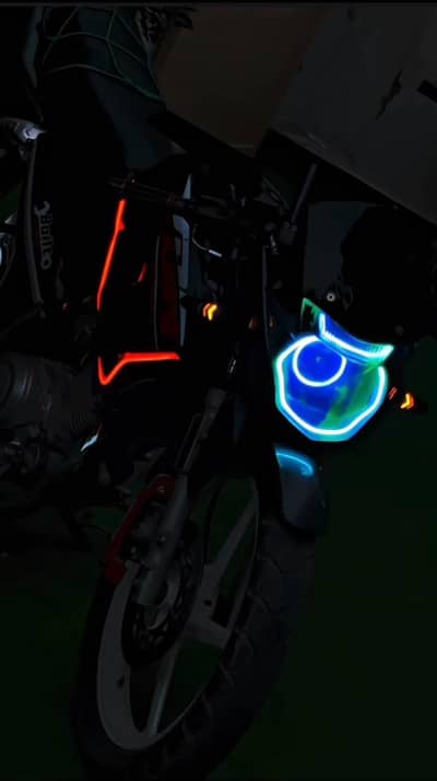 Yamaha YBR fully modified