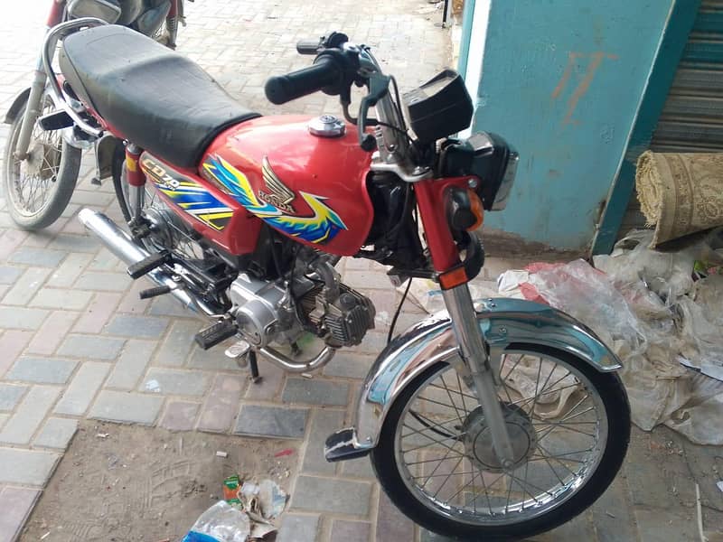 یہ انتہائی بہترین کنڈیشن میں ہے 1