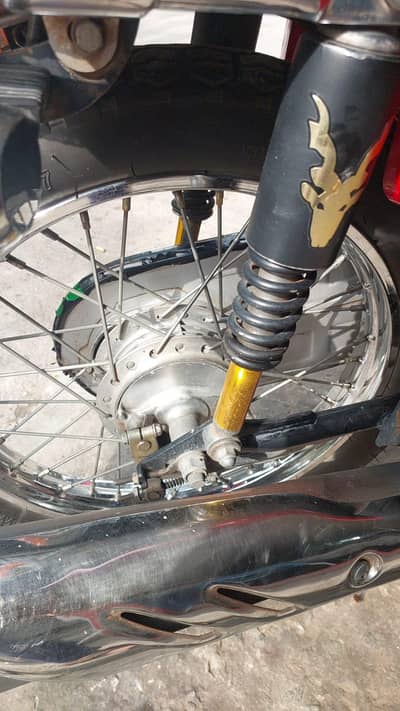 Honda 125 for sale good condition koi kaam nahi hone wala