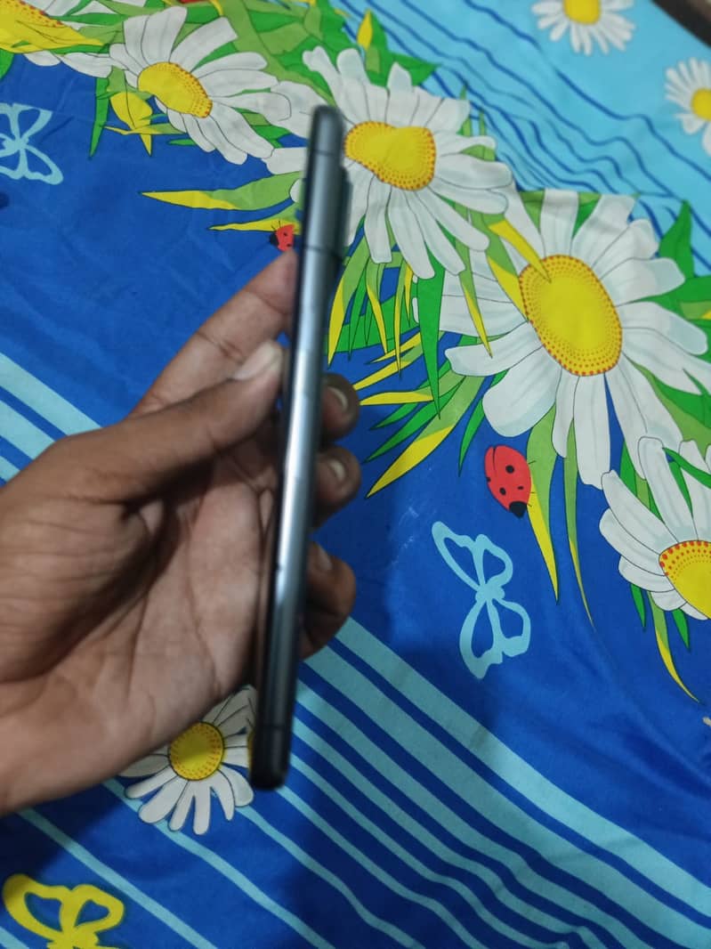 Google Pixel 7 Pro 6