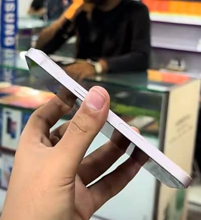 Apple iPhone 13 128 GB PTA proof