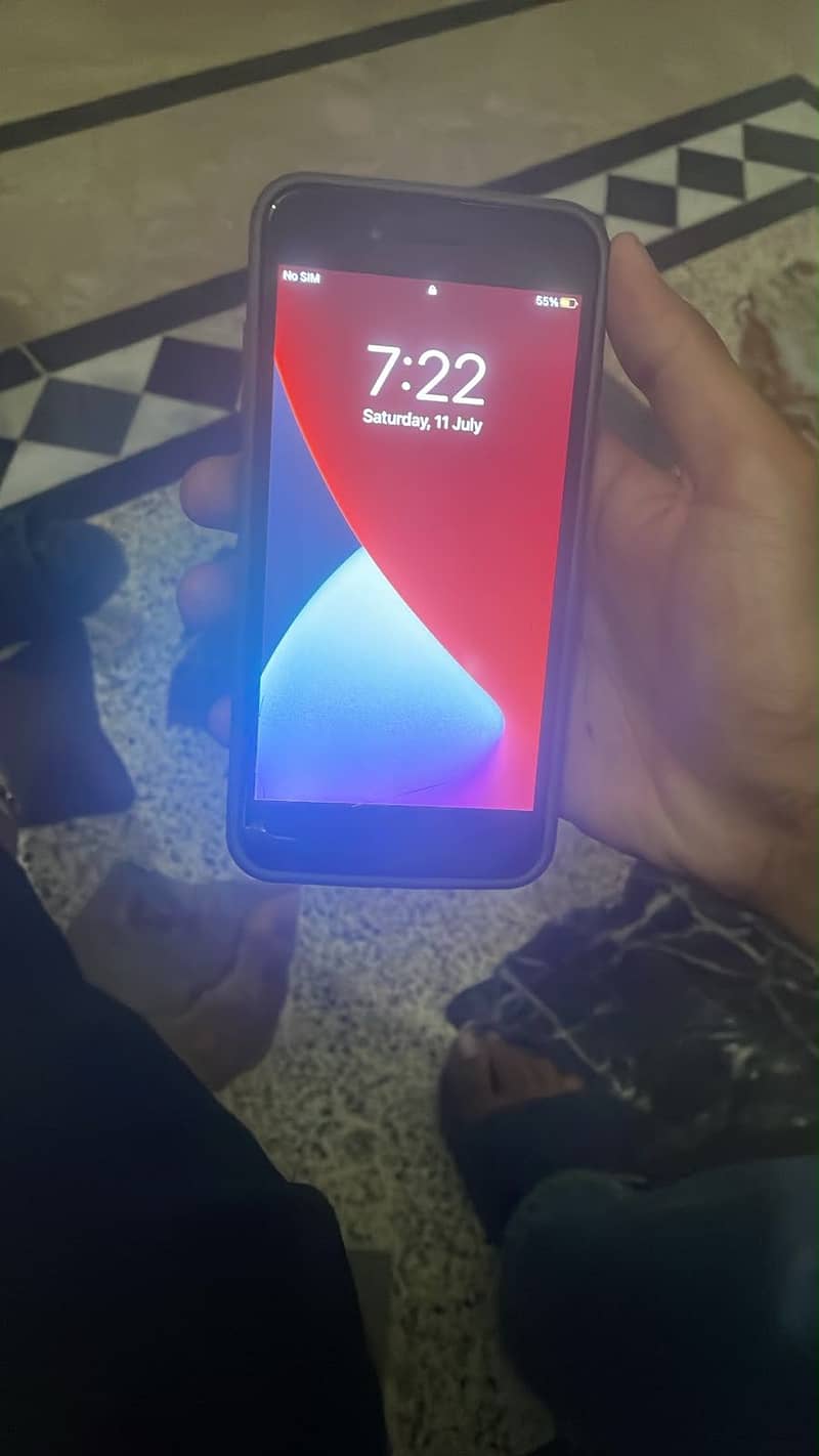 Apple iPhone 7 Plus 1