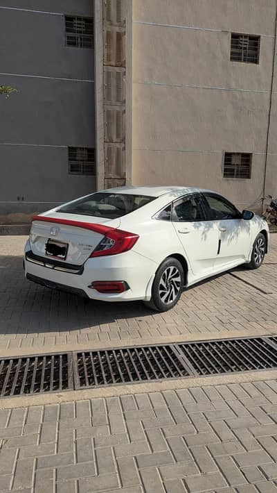Honda Civic Oriel 2017