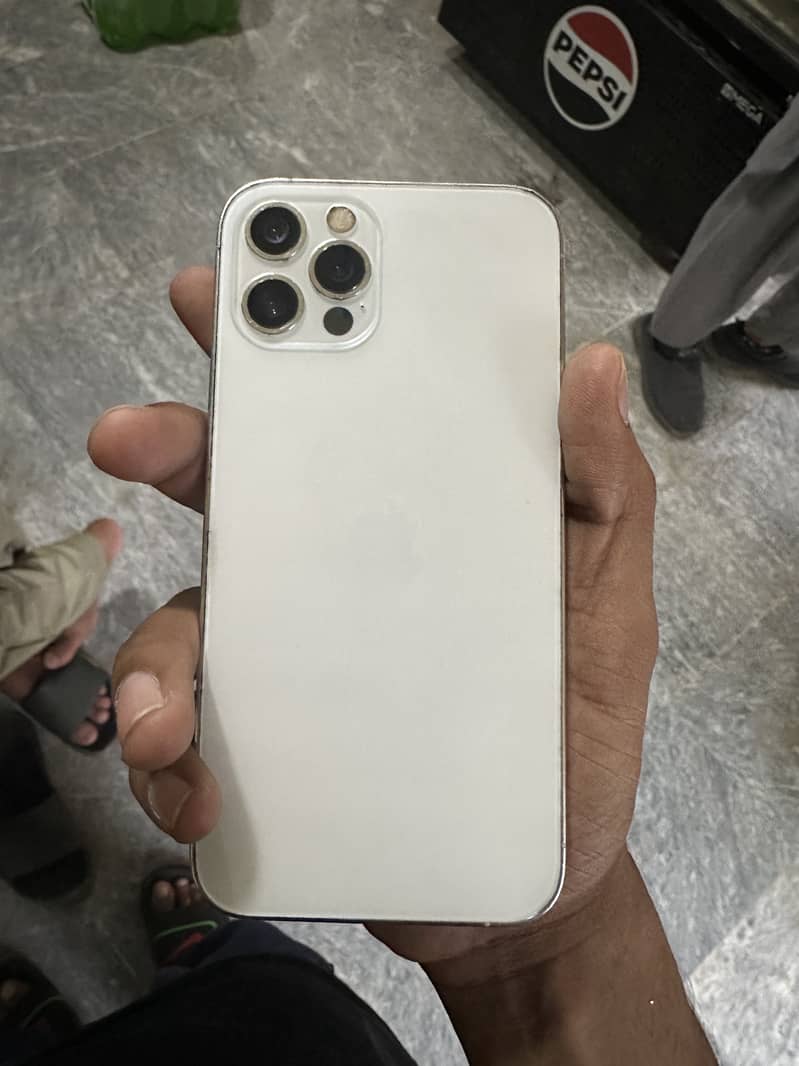 Apple iPhone 12 Pro 0
