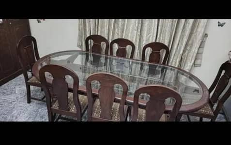 8chairs dining table brand new condition for sale