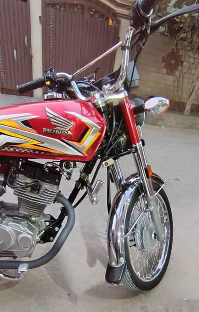 CG Honda 125 Bike 2025 modal