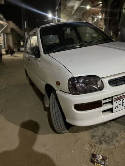 Daihatsu Cuore 2003