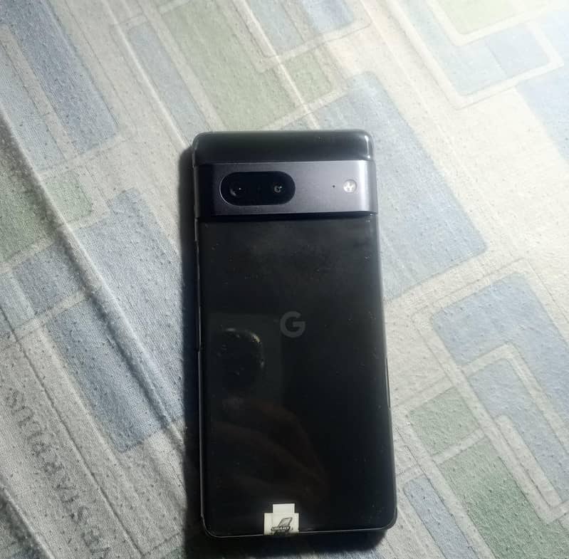 Google Pixel 7 4