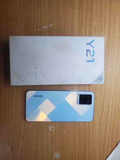 Vivo Y21 - 4/64, One-hand Use