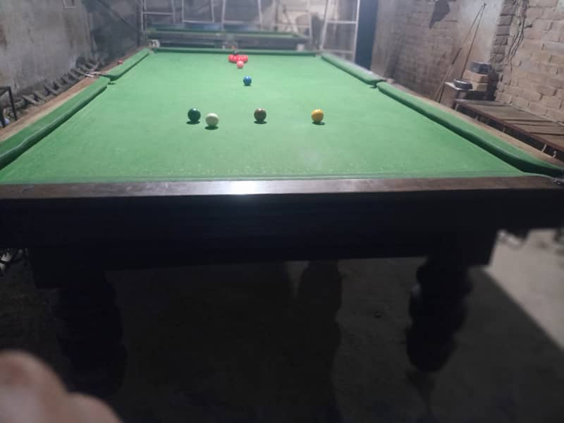 snooker table 0