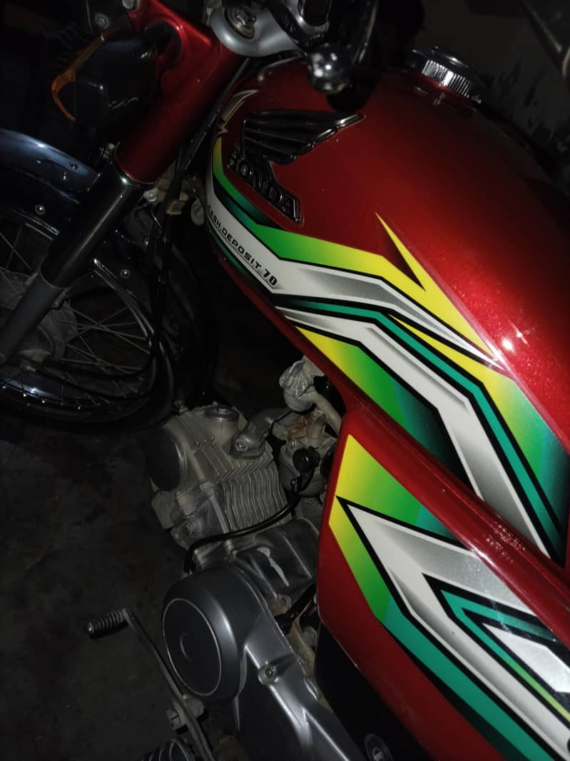 CD 70cc 0