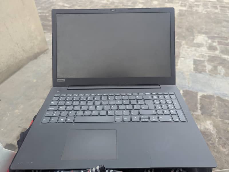 Laptop 0