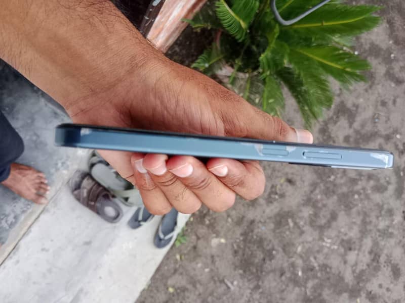 OPPO A6 4