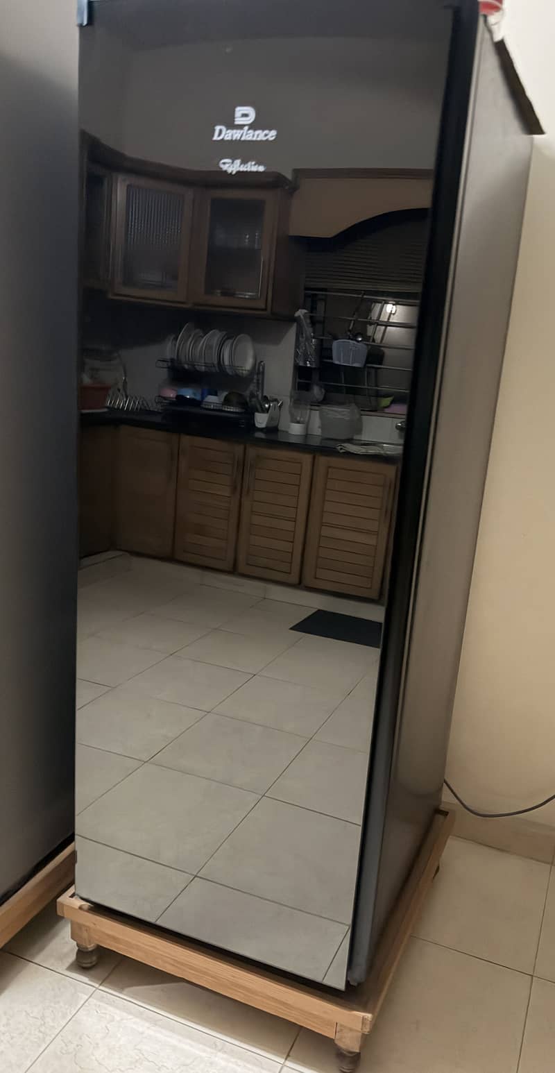 Dawlance vertical Freezer 2