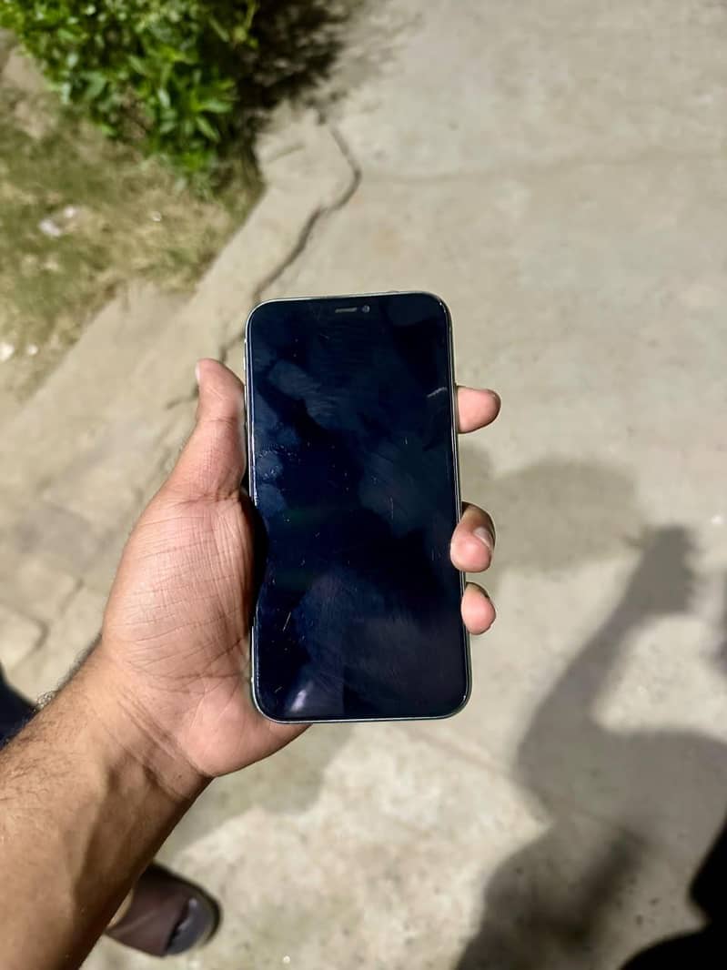 Apple iPhone 11 1