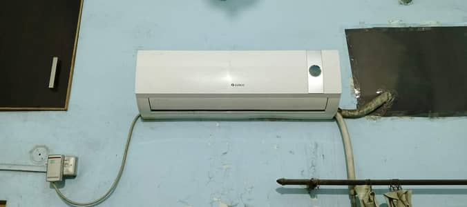 1.5 Ton original Gree non invertor