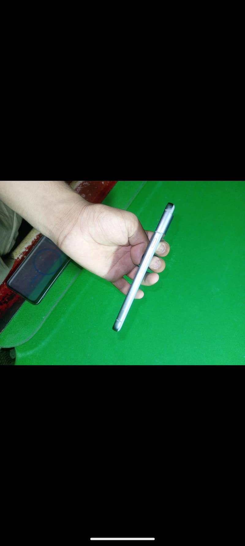Google Pixel 8 2