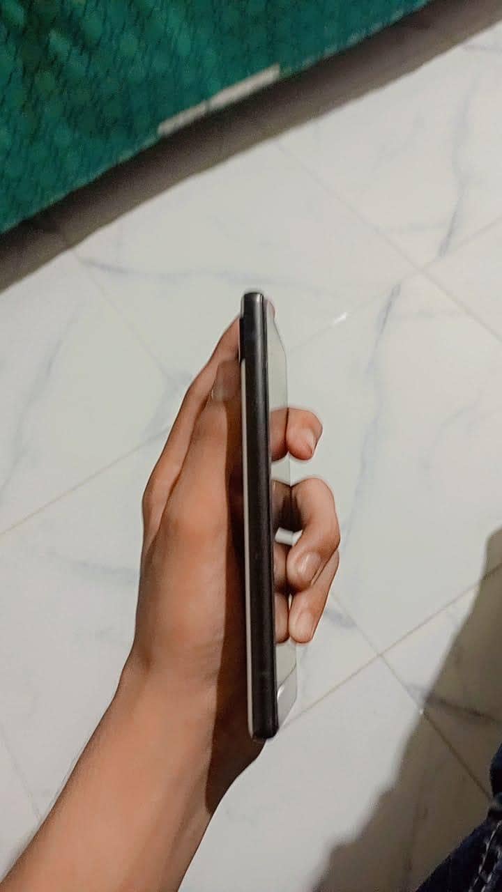 Google Pixel 6a 3