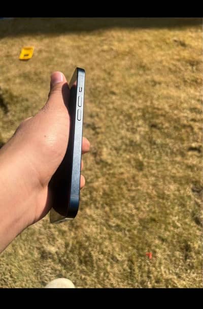 Apple iPhone 14