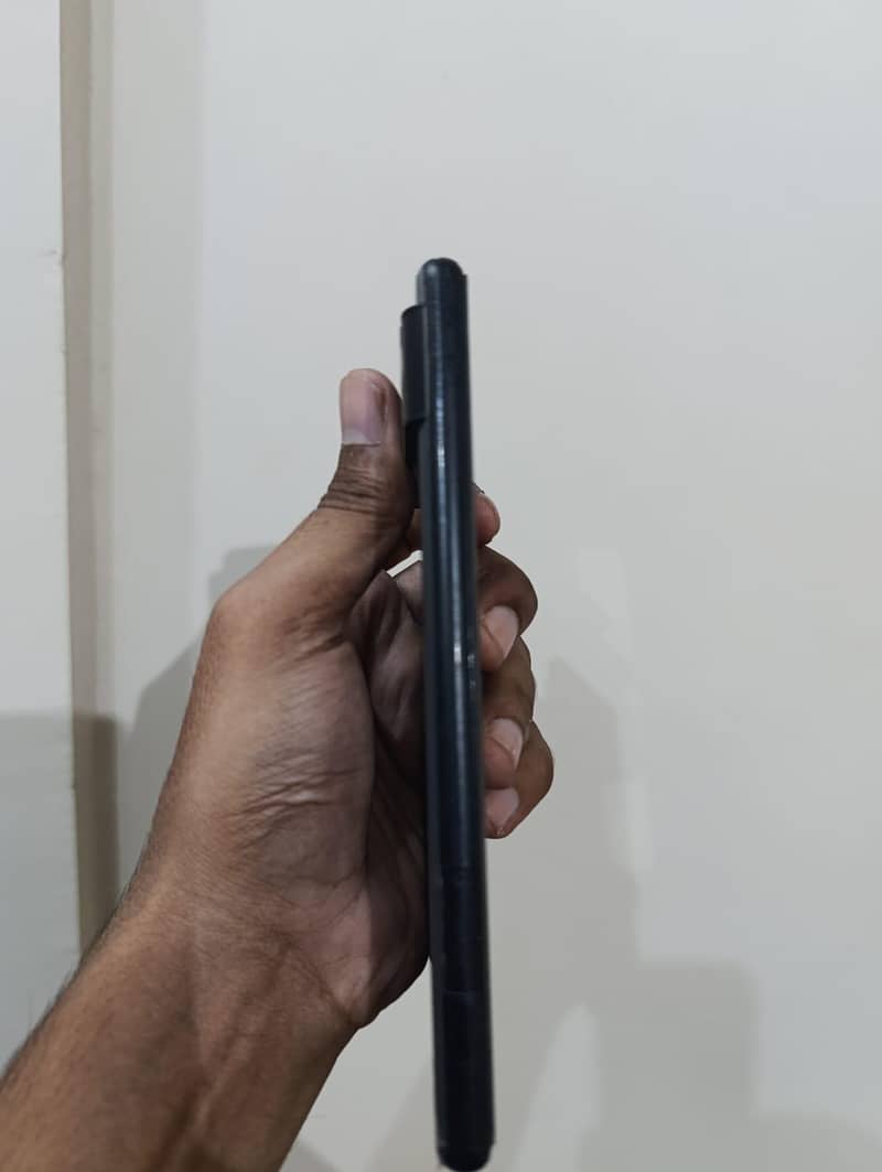Google Pixel 6 4