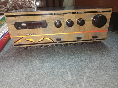 2500w Amplifier with separate bass function