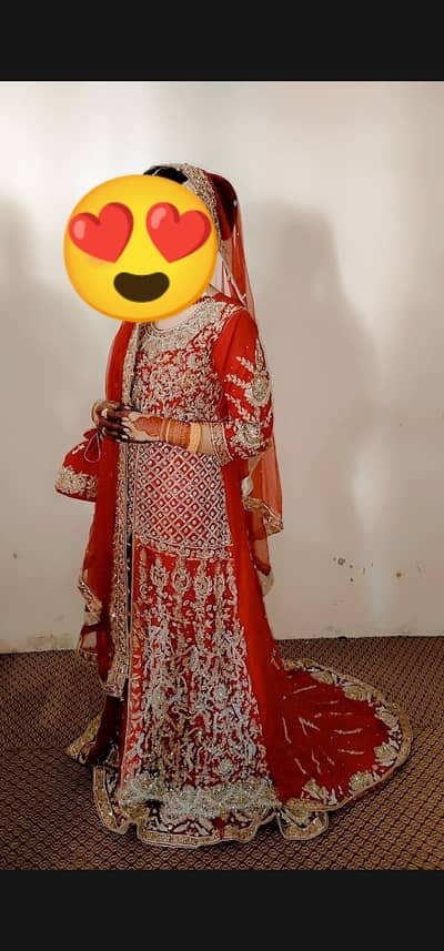 Barat tail dress in red
