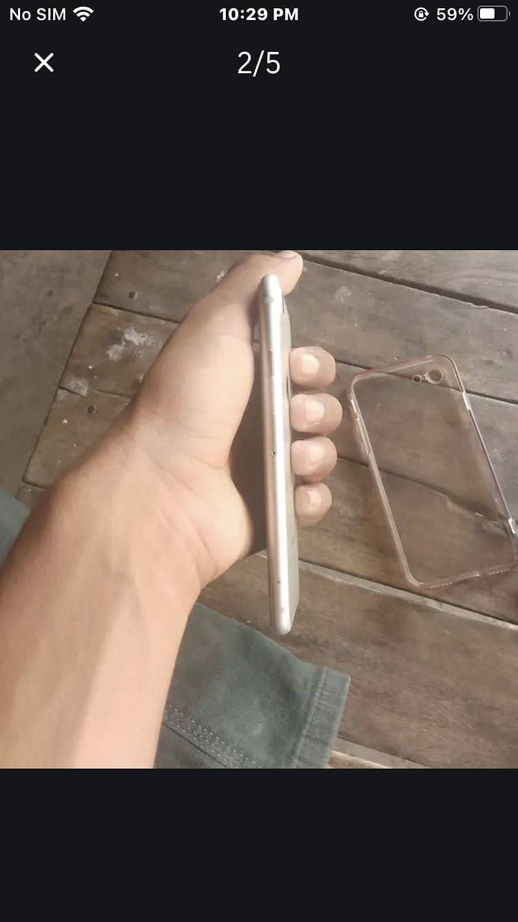 Apple iPhone 7 4