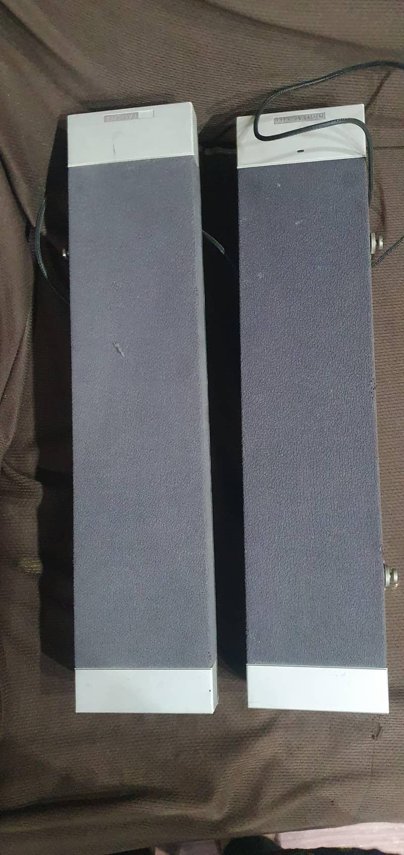 lcd speakers 1