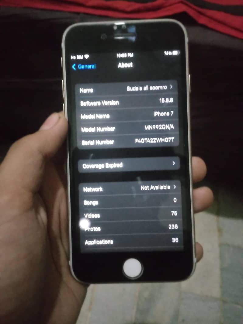 Apple iPhone 7 2