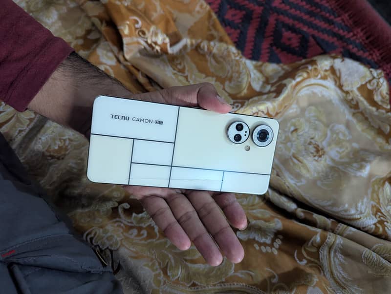 Tecno Camon 19 Pro 6