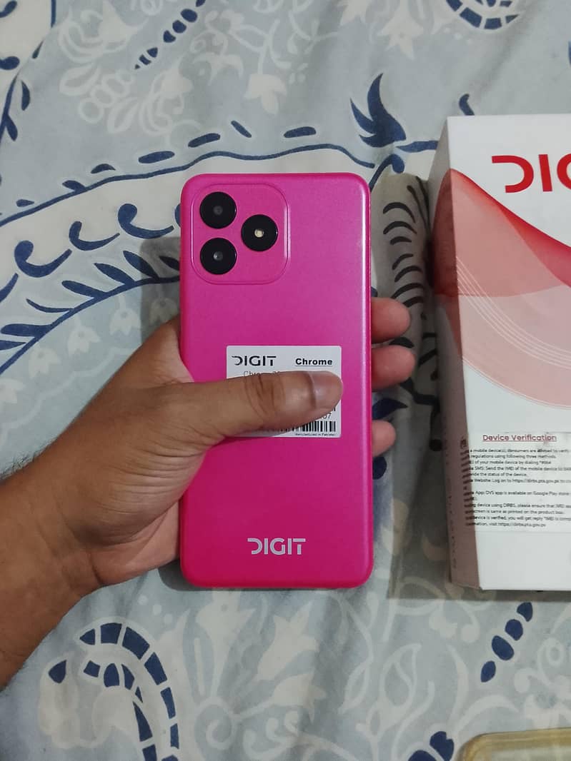 Digit Chrome. 3