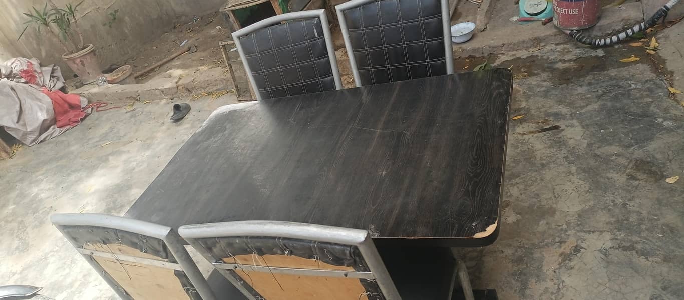 dinning table 1