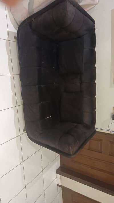 7 Seater Sofa Set & 4x4 Centre Table