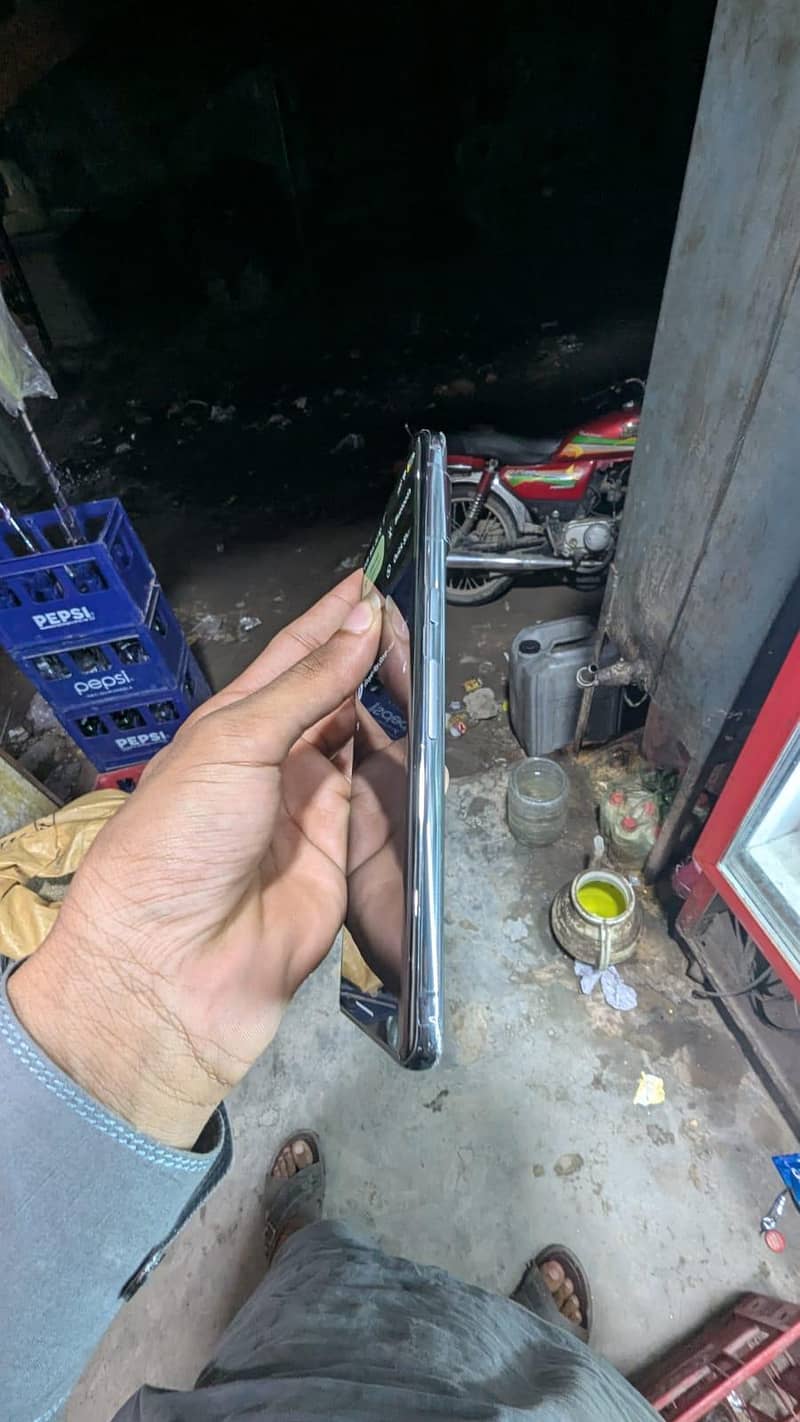 Google Pixel 7 Pro void 10/9 2