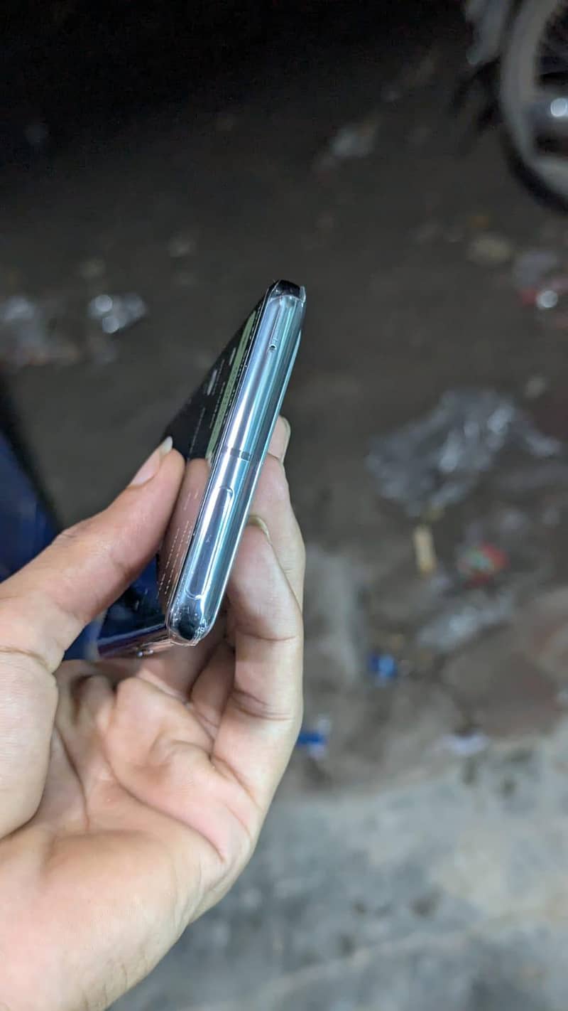 Google Pixel 7 Pro void 10/9 3