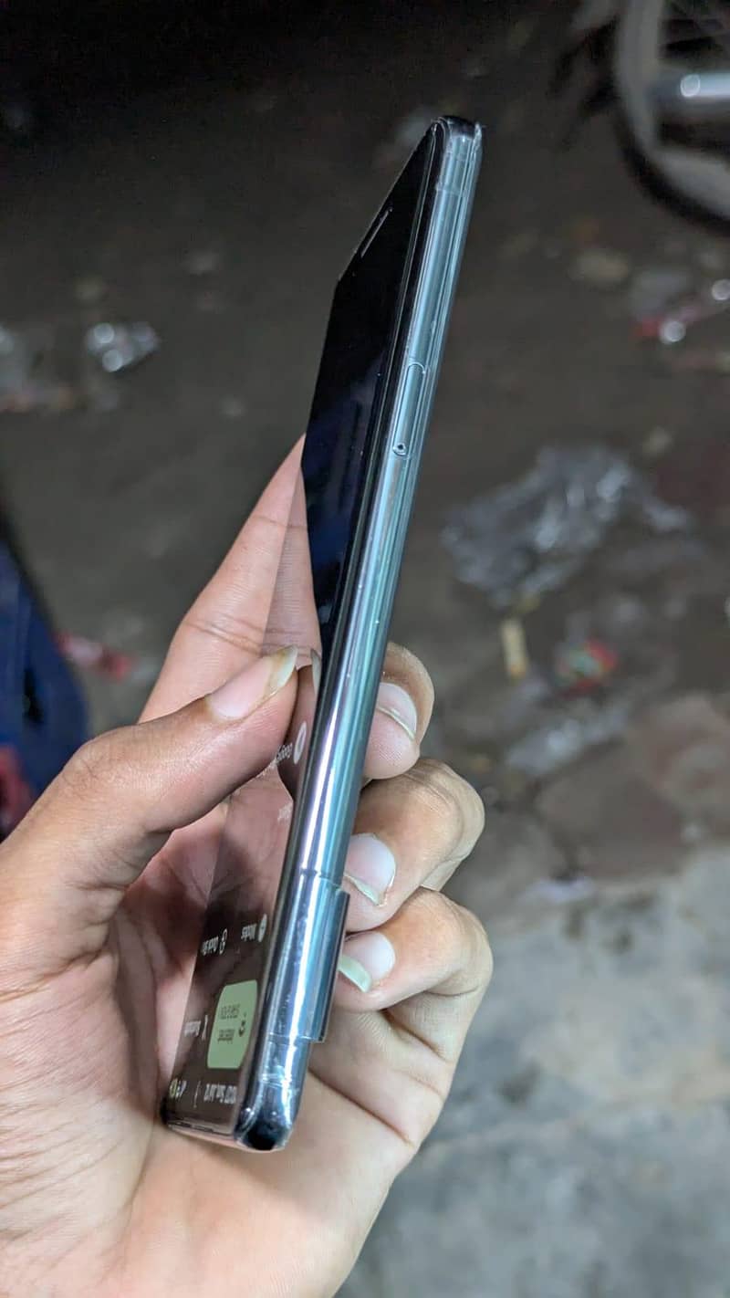 Google Pixel 7 Pro void 10/9 4