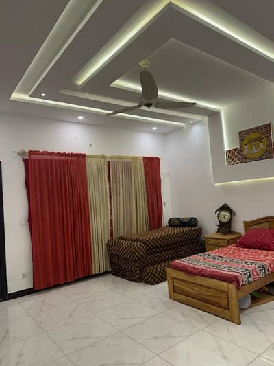 7 marla Full Furnished ground portion bajlii panii gaas Acc microphone wifi near masjid parck