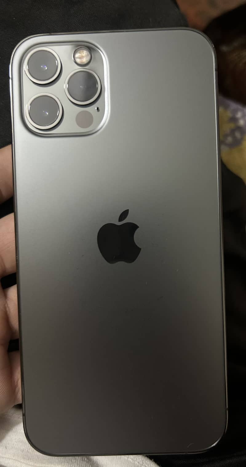 Apple iPhone 12 Pro 3