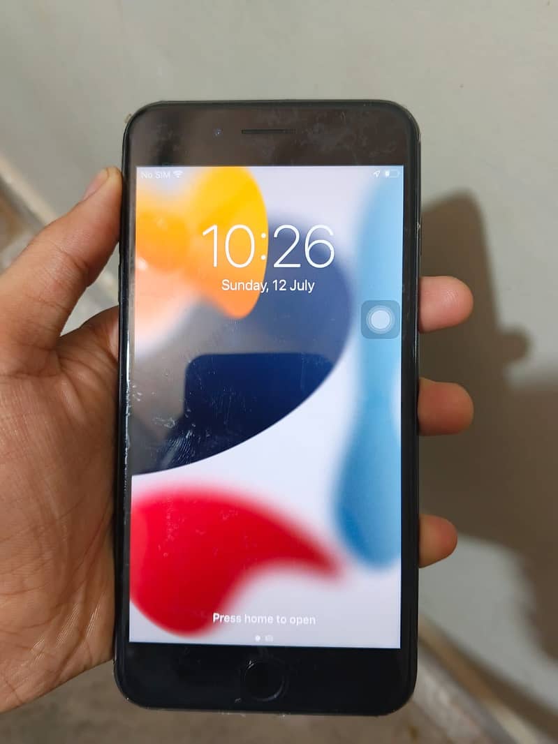 Apple iPhone 7 Plus 3