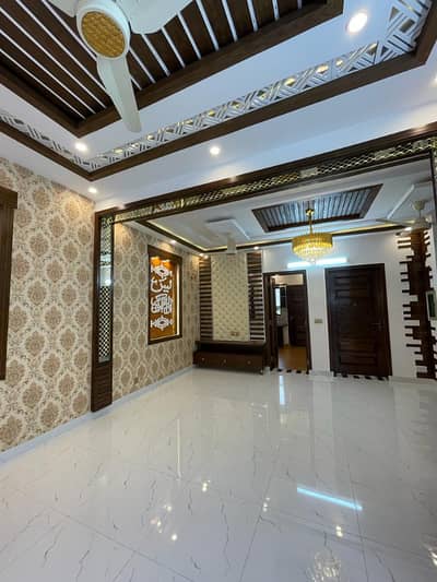 5 Marla House For Rant Jinnah Black BahriaTown Lahore