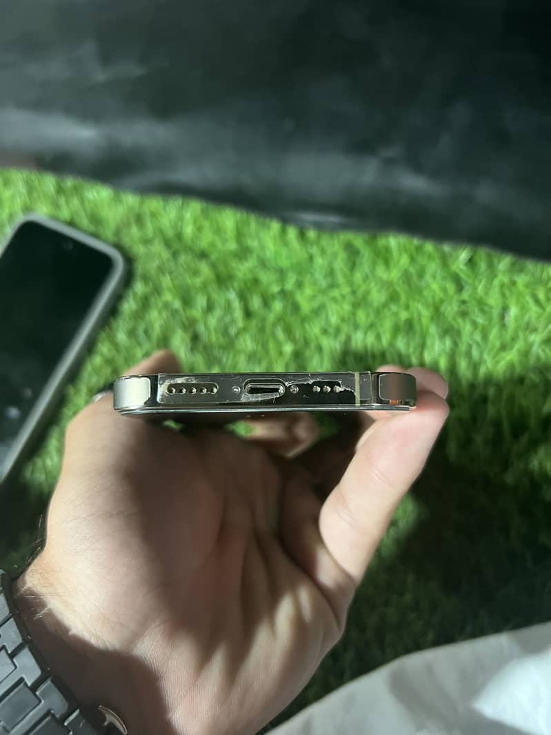 Apple iPhone 14 Pro 6