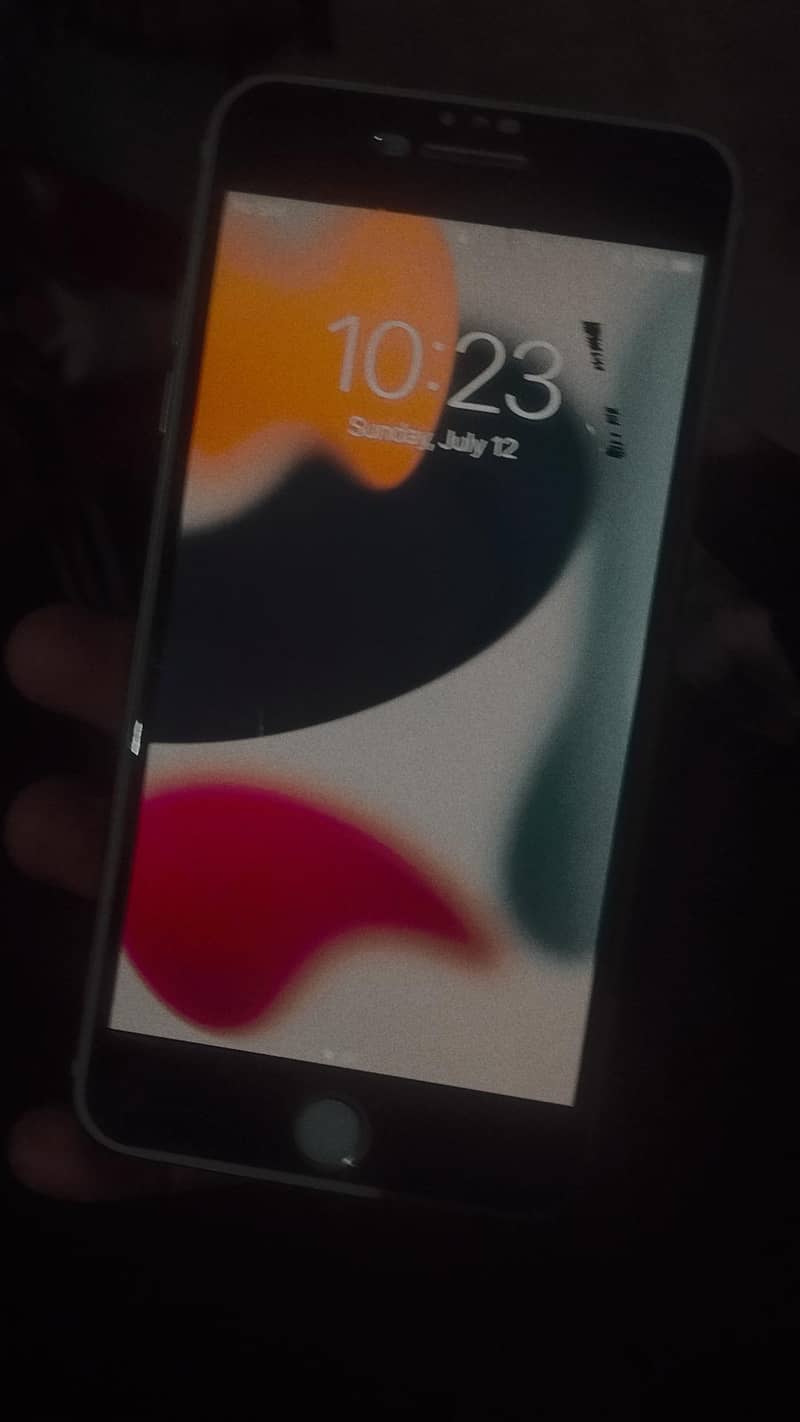 Apple iPhone 7 Plus 2